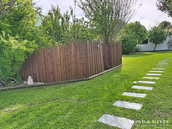 Vaux sur mer proche Pontaillac : maison 5 chambres + gite sur 2000 m² de terrain