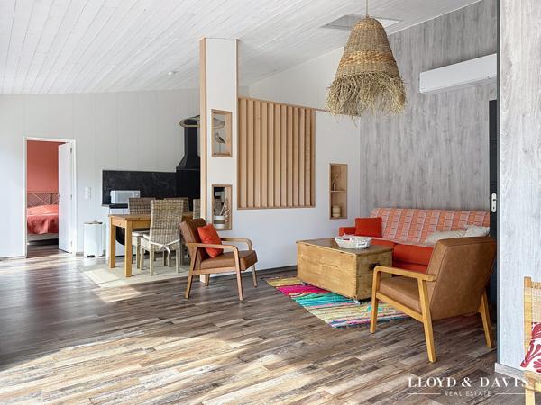 Vaux sur mer proche Pontaillac : maison 5 chambres + gite sur 2000 m² de terrain