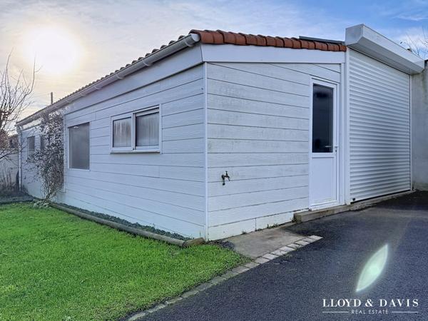 Vaux sur mer proche Pontaillac : maison 5 chambres + gite sur 2000 m² de terrain