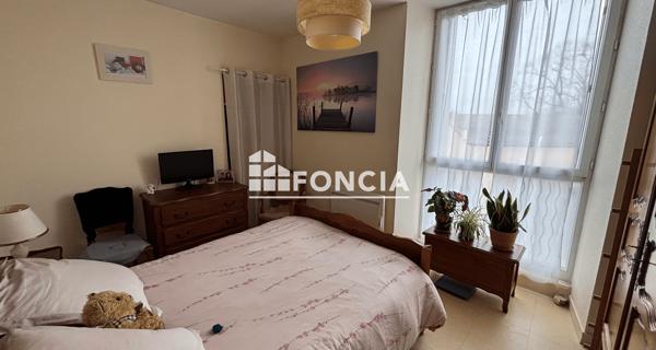 À vendre Immeuble 655 m² - Vouillé 86190