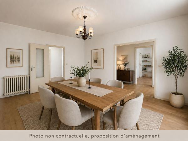 ROYAN Maison avec cour, terrasse couverte et grenier aménageable Royan