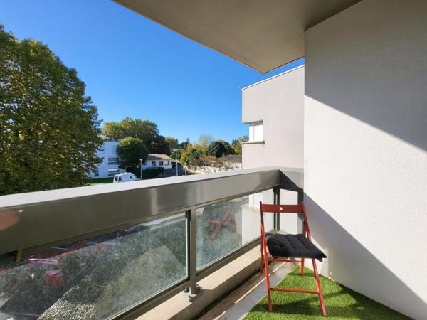 T2 en plein centre-ville à proximité des commerces et transports