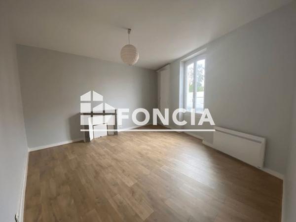 Location Appartement 3 pièces 78.37 m² - 15 AV DU 34EME RI Mont- De-marsan 40000