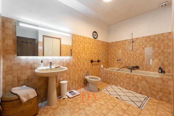 Aubagne (13400) AUBAGNE – Maison familiale 160 m² | 4 chambres | Piscine | Jardin