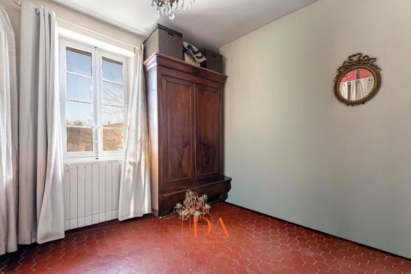 Aubagne (13400) AUBAGNE – Maison familiale 160 m² | 4 chambres | Piscine | Jardin