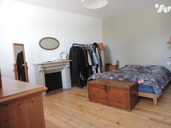 MAISON DE BOURG A BELLE ISLE EN TERRE