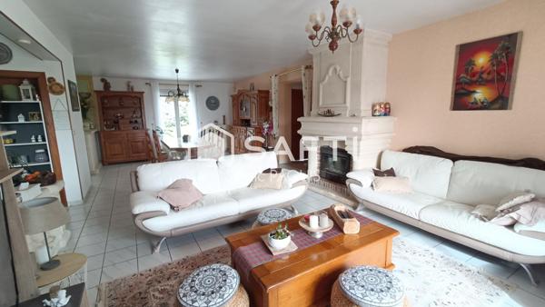 Grande maison traditionnelle familiale !!