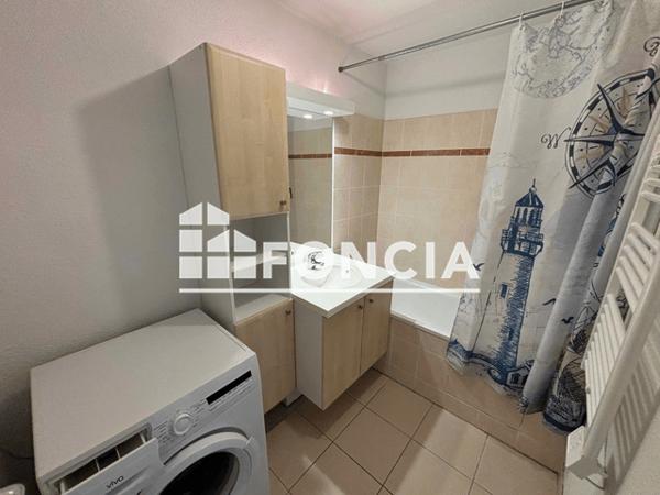 Location Appartement meublé 2 pièces 42.24 m² - 1 PLACE DE L'EUROPE La Riche 37520