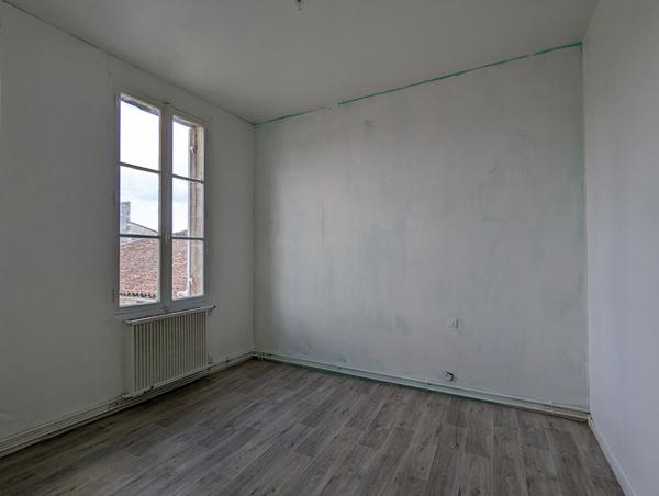 ENSEMBLE IMMOBILIER PROCHE LIBOURNE , Libourne ENSEMBLE IMMOBILIER PROCHE LIBOURNE , Libourne