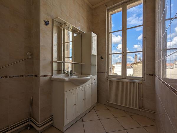 ENSEMBLE IMMOBILIER PROCHE LIBOURNE , Libourne ENSEMBLE IMMOBILIER PROCHE LIBOURNE , Libourne