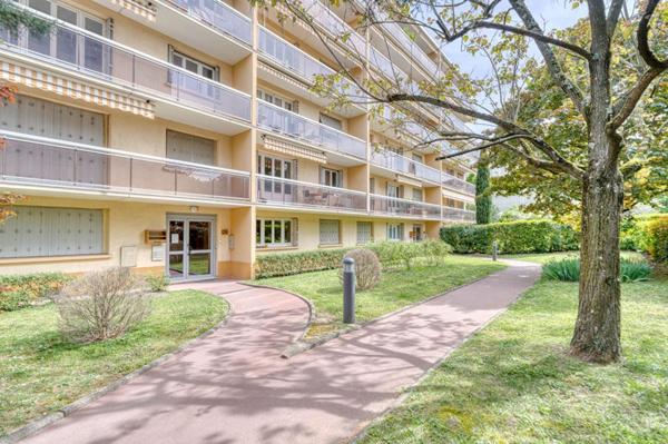 EXCLUSIVITE - Lyon 8ème - Appartement 4 pièces - 80 m2