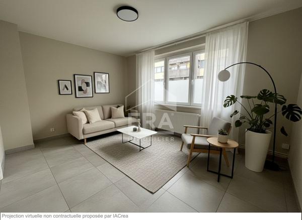 A vendre - Maison hyper centre de St OMER avec GARAGE & JARDIN