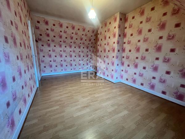 A vendre - Maison hyper centre de St OMER avec GARAGE & JARDIN