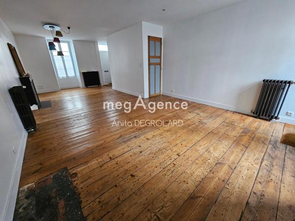 Maison à LA ROCHE-SUR-YON, 85000 - 5 pièces 110m²