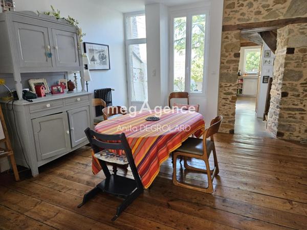 Maison à LA ROCHE-SUR-YON, 85000 - 5 pièces 110m²