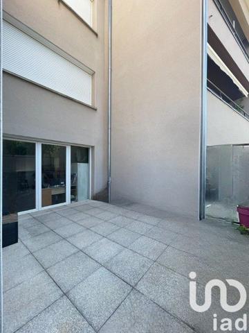 Appartement à vendre 3 pièces 65 m² Rillieux-la-Pape