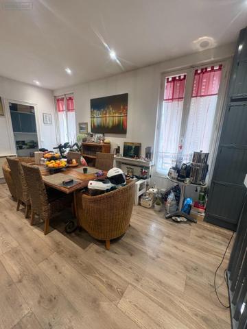 Maison à vendre à Colombes dans les Hauts-de-Seine (92700), ref : EVS92