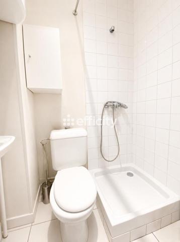 Appartement
         1 pièce
        - 15 m² Exclusivité 70 000 € *