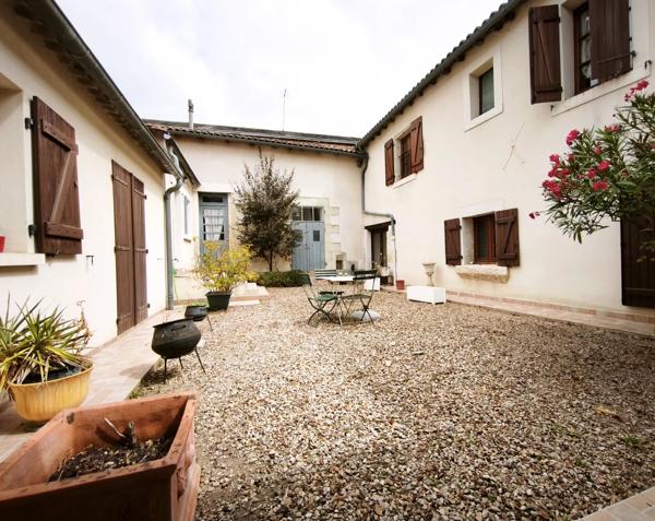 MAISON 4 CHAMBRES ET LOGEMENT NDEPENDANT - JAUNAY MARIGNY