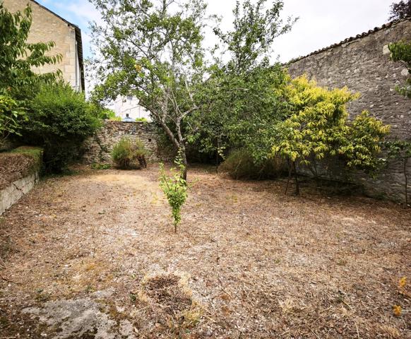 MAISON 4 CHAMBRES ET LOGEMENT NDEPENDANT - JAUNAY MARIGNY