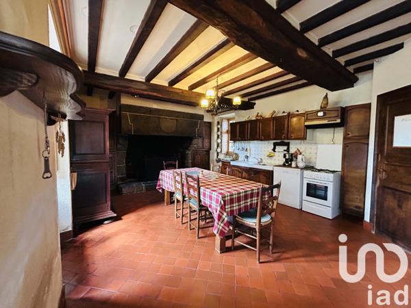 Maison à vendre 10 pièces 340 m² Ducey-Les Chéris