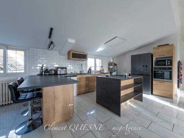 Maison à HAUTOT-SUR-MER, 76550 - 5 pièces 161m²