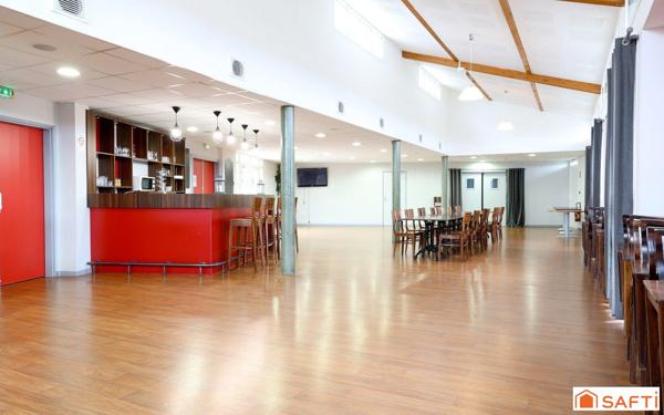 Complexe trés bien entretenu - Cuisine professionnelle - Calme