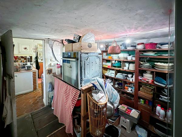 Maison Guignes de 244 M2 avec 722 m2 de jardin