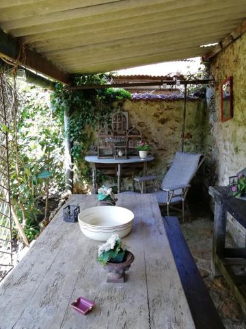 Maison Guignes de 244 M2 avec 722 m2 de jardin