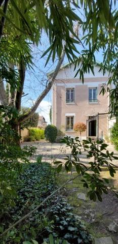 Maison Tassin La Demi Lune 6 pièce(s) 132 m2