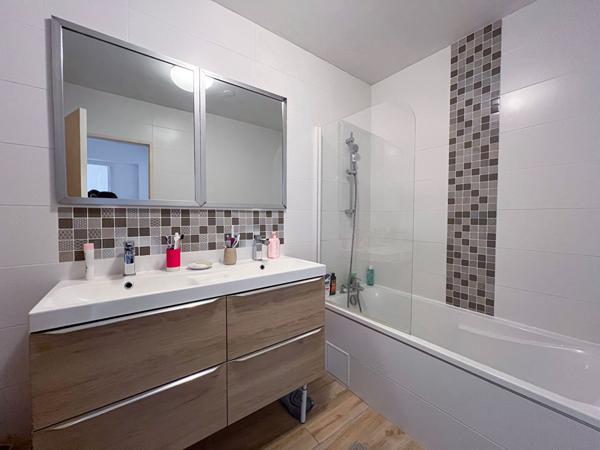Maison à Vendre Angers Lac de Maine, 5 pièces, 3 chambres, 100 m2