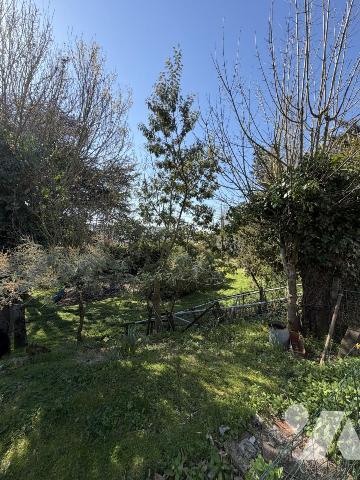 maison de 130m² sur 4000m² de terrain.