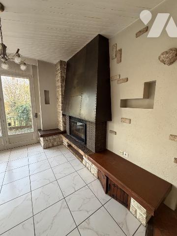 maison de 130m² sur 4000m² de terrain.