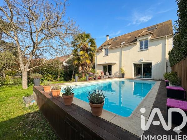 Maison à vendre 7 pièces 160 m² Longjumeau