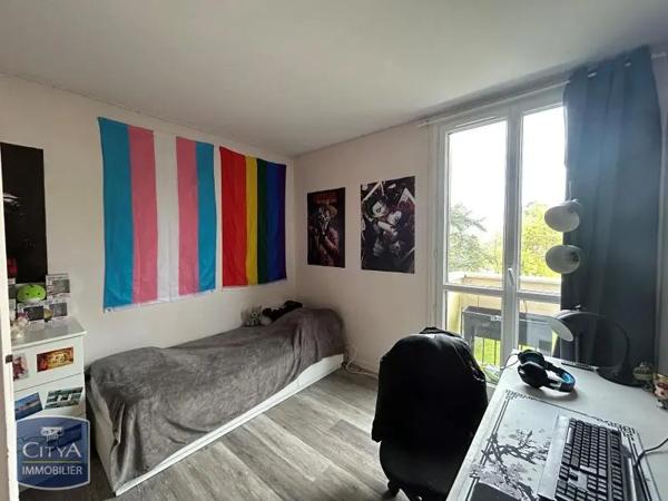 Appartement à louer 4 pièces 80.4m² Rambouillet (78120)