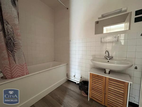 Appartement à louer 4 pièces 80.4m² Rambouillet (78120)