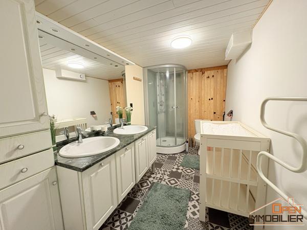 Maison 157m² – 8 pièces – Terrain 1 513m²