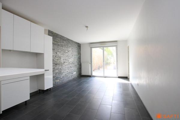 Appartement 3 pièces à 5 minutes de la gare.