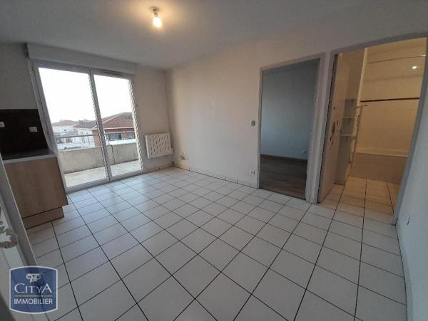 Appartement à louer 2 pièces 33.85m²