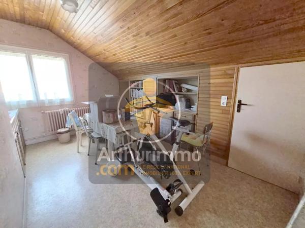 Vente                                                      Maison
                        
                     6 pièces                      120 m2                     à Ormesson-sur-Marne