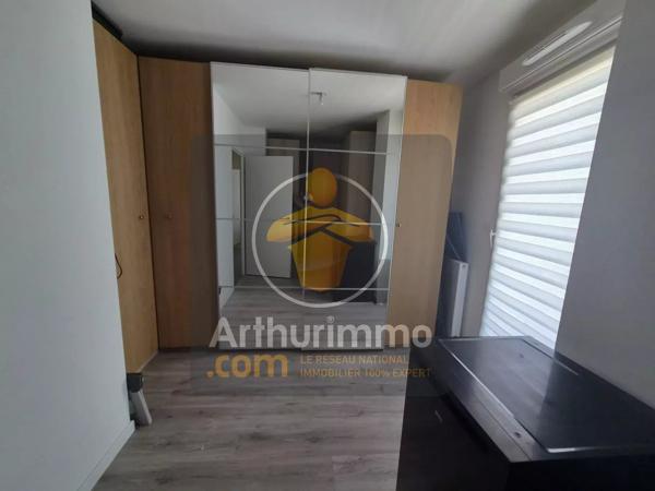 Vente                                                      Appartement
                        
                     4 pièces                      80 m2                     à Ormesson-sur-Marne