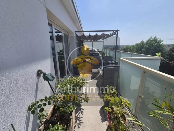 Vente                                                      Appartement
                        
                     4 pièces                      80 m2                     à Ormesson-sur-Marne