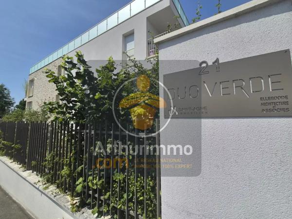 Vente                                                      Appartement
                        
                     4 pièces                      80 m2                     à Ormesson-sur-Marne
