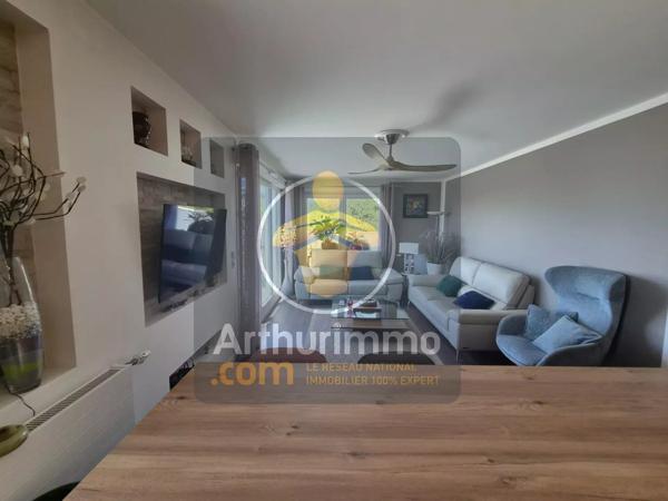 Vente                                                      Appartement
                        
                     4 pièces                      80 m2                     à Ormesson-sur-Marne