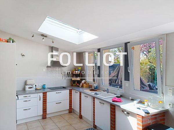 Maison Pontorson 7 pièce(s) 111 m2