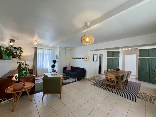 Vente                                                      Maison
                        
                     4 pièces                      118 m2                     à Coulommiers