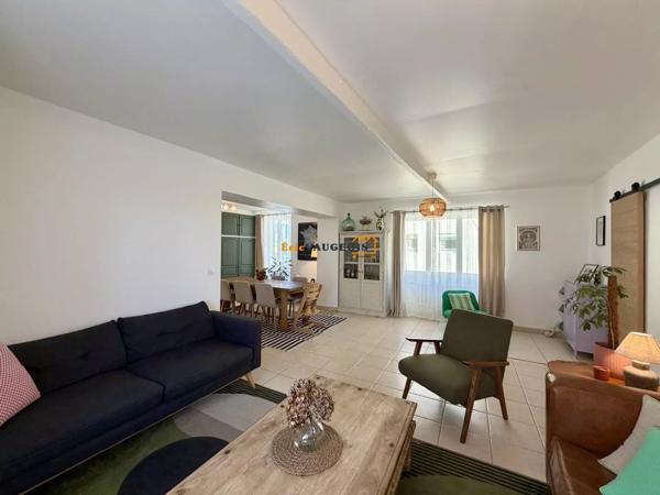 Vente                                                      Maison
                        
                     4 pièces                      118 m2                     à Coulommiers