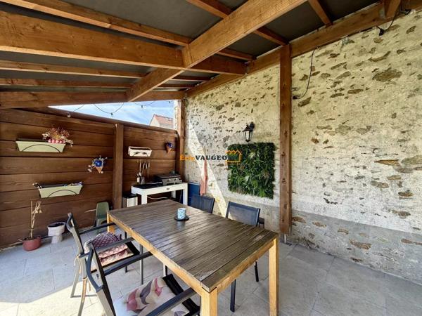 Vente                                                      Maison
                        
                     4 pièces                      118 m2                     à Coulommiers