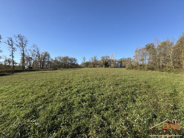 Terrain 52 774m²