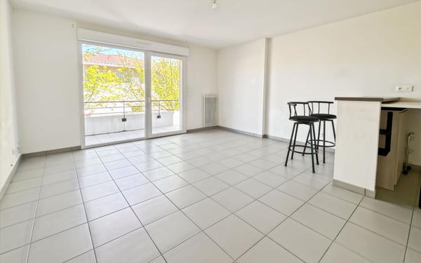 Appartement à vendre    2 pièces • 41,13 m2 Saint-Orens-de-Gameville